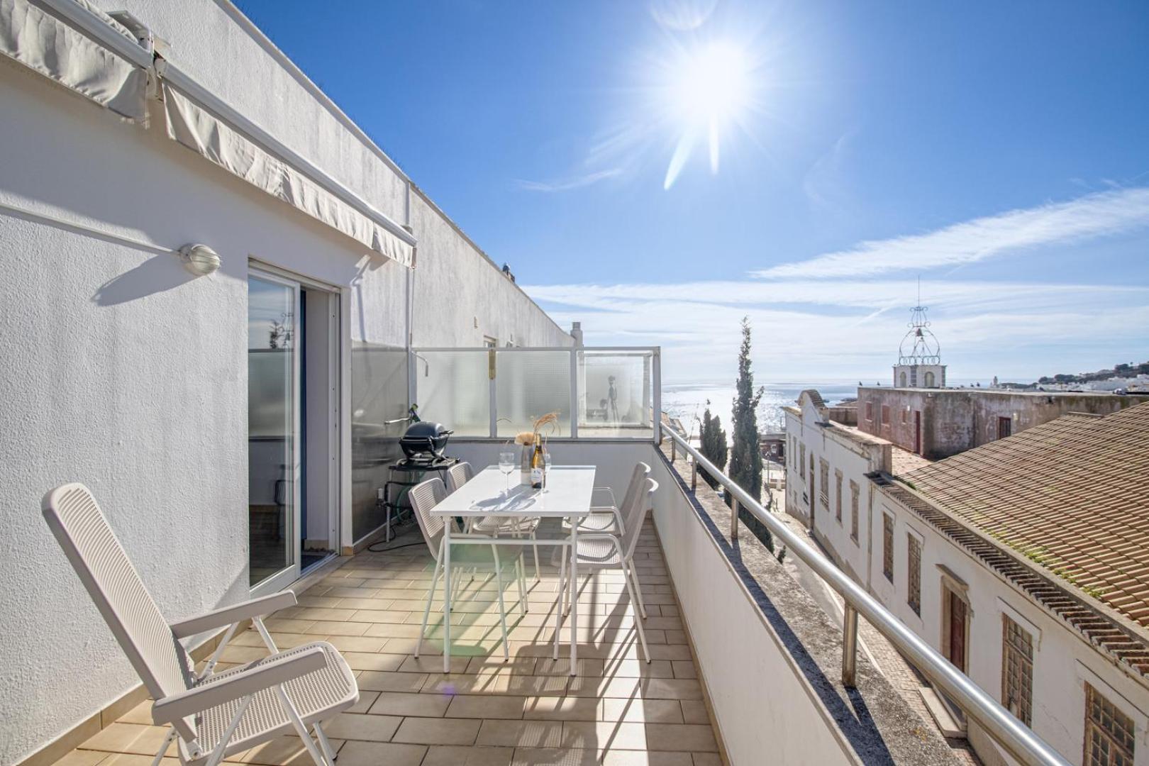 Ferienwohnung Old Town 2Br 50M Ocean W/ Ac Wi-Fi Parking Terrace Albufeira Exterior foto